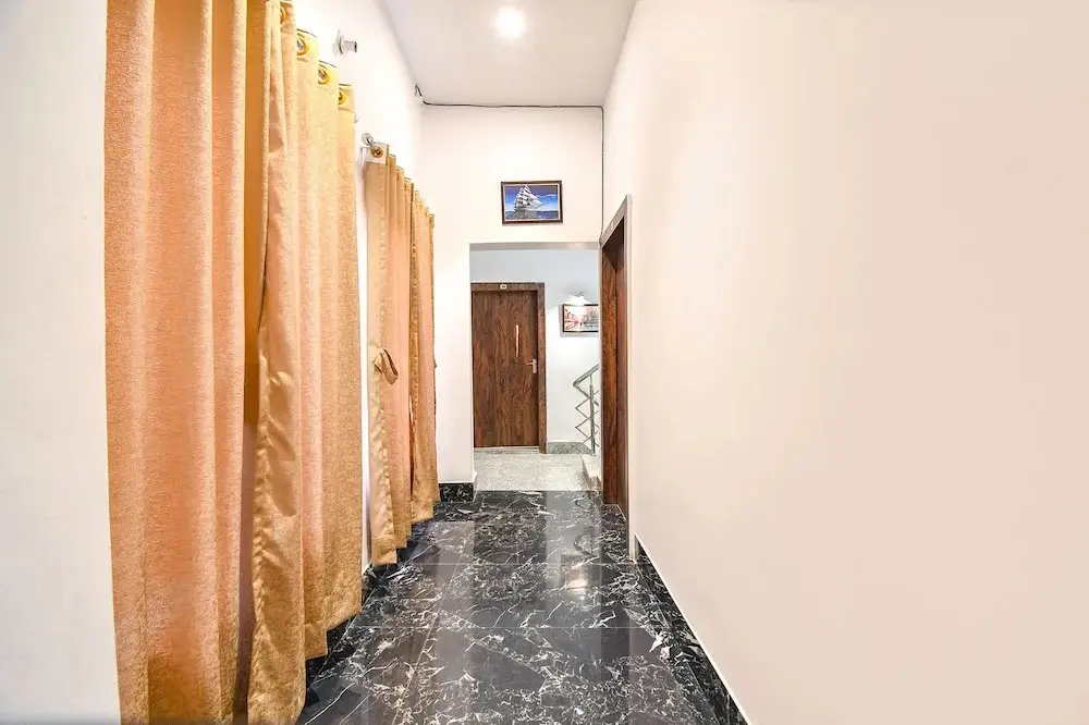 Колката: Fabexpress Golden Suites
