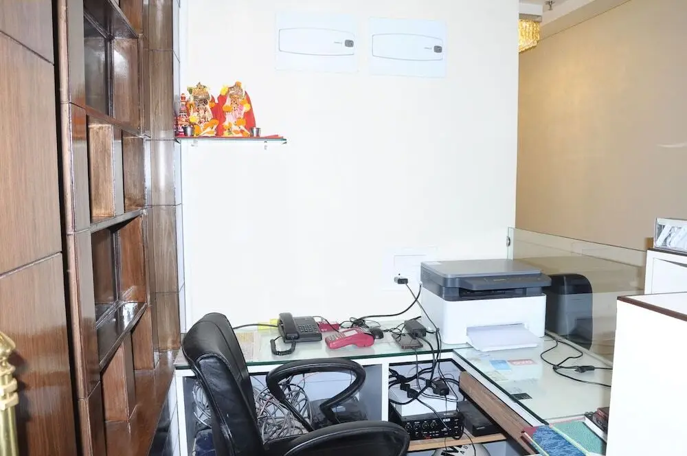 Колката: FERN INN Kolkata
