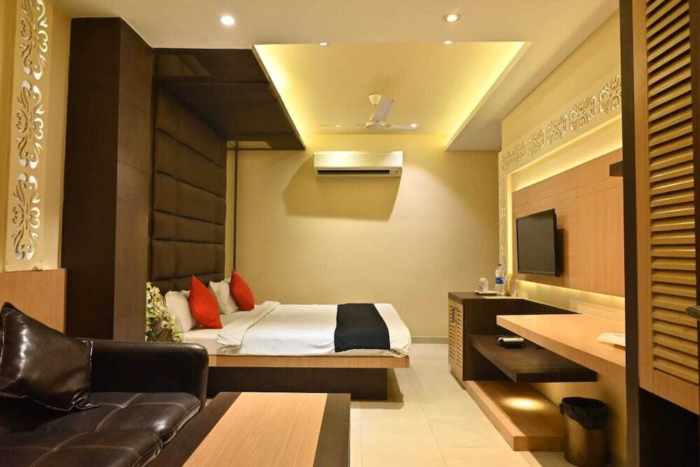 Канпур: Hotel Royal Cottage