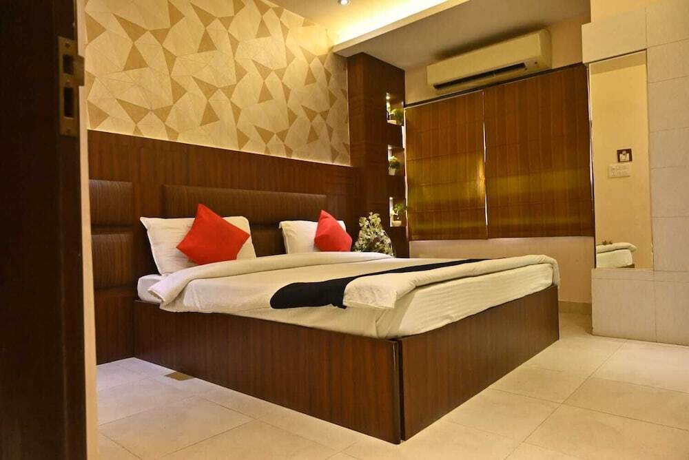 Канпур: Hotel Royal Cottage