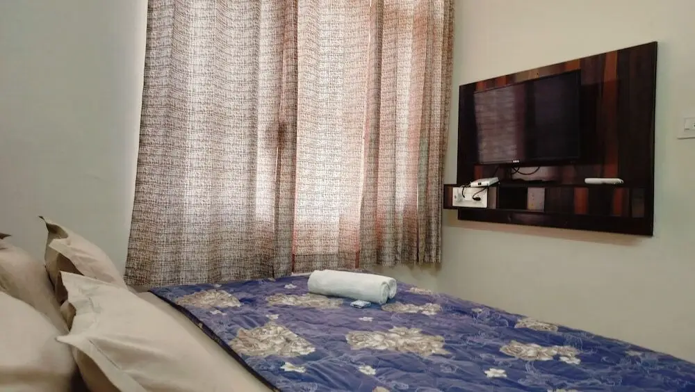 Чамба: Baikunth Home Stays