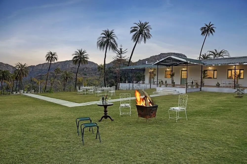 The Mount Bunglow - Mount Abu — фото 1