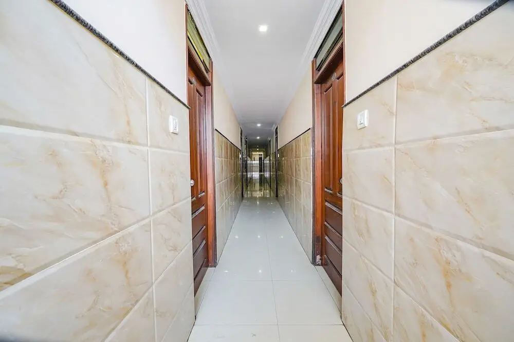 Бангалор: Fabhotel Bns Lodge