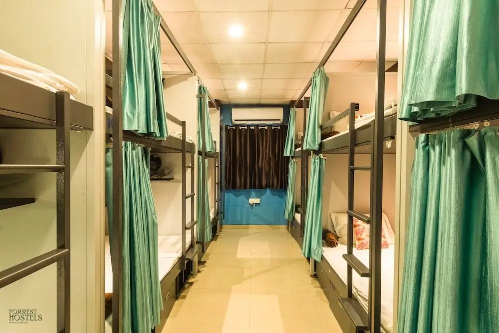 Мумбаи: Forrest Hostels