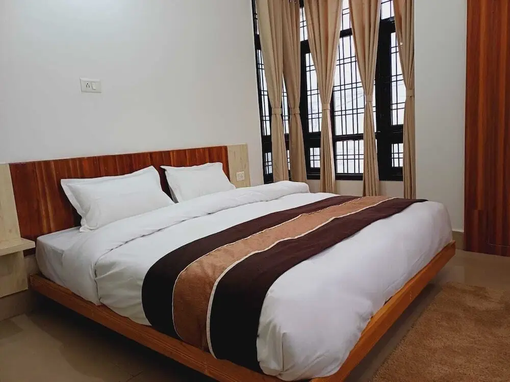 Наинитал: Mohini's Lake View Apartments Bhimtal