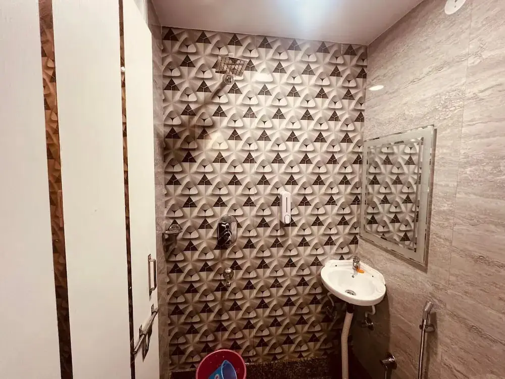Нью-Дели: Hotel Metro View Adarsh Nagar Metro