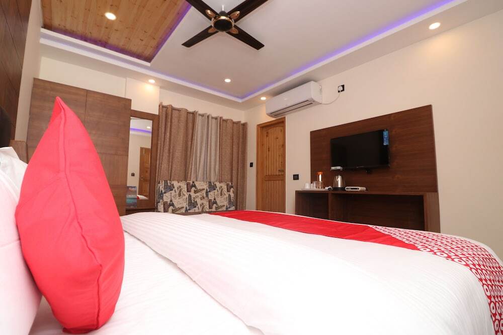 Дехрадун: Hotel Elite Stay