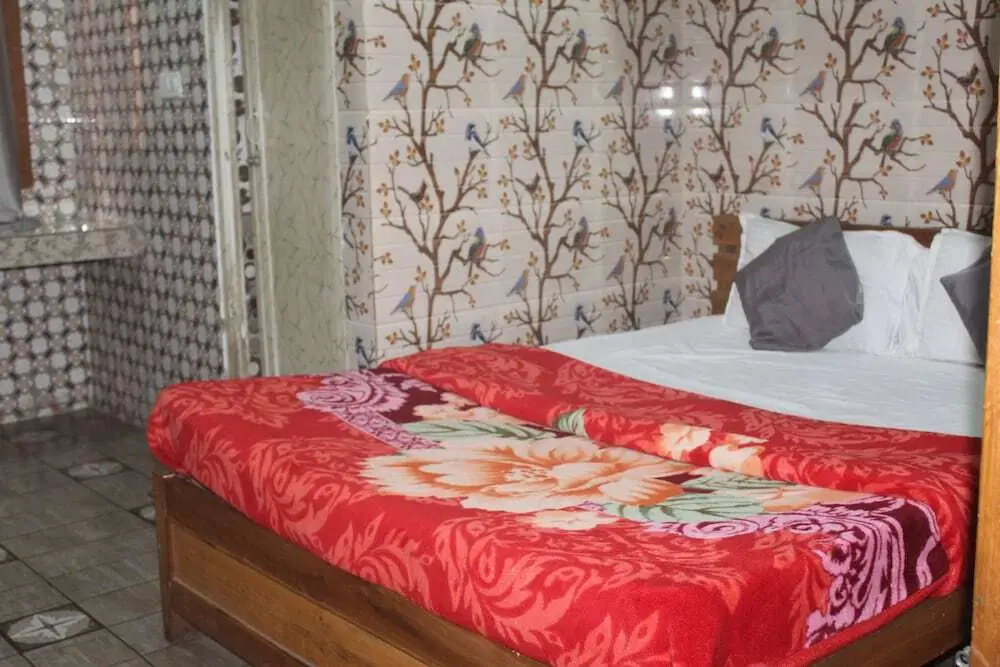 Гувахати: Akashi Villa Inn