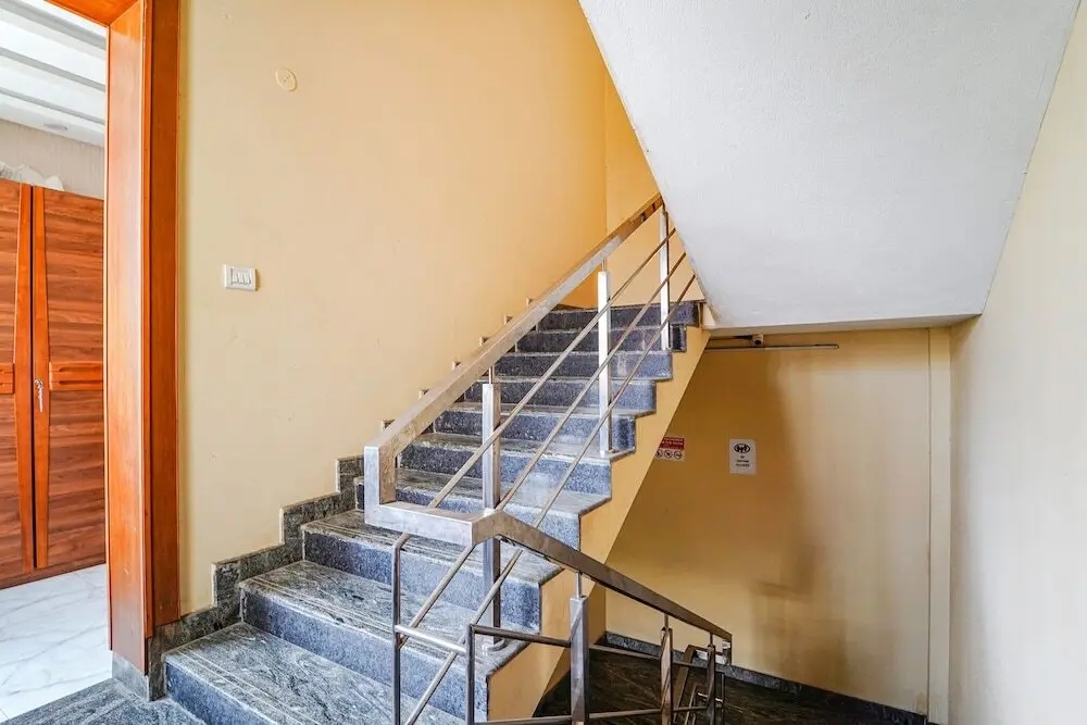 Ченнаи: Fabexpress Elegant Residency