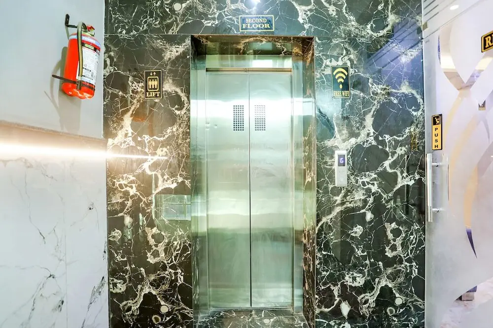 Канпур: Fabhotel The Palacio