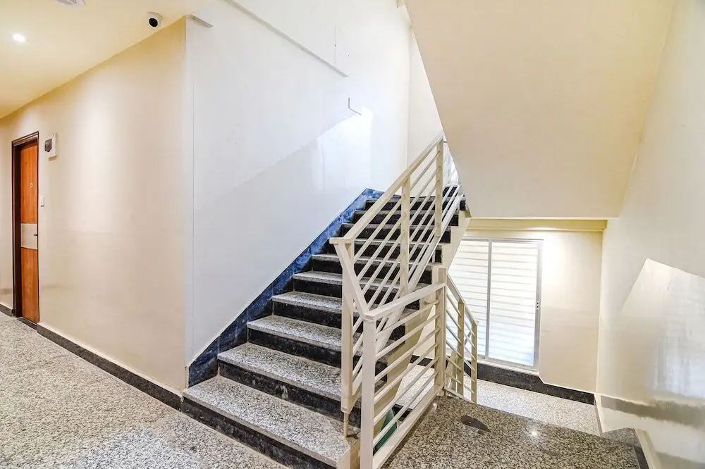 Колката: Fabhotel The Luxurie International