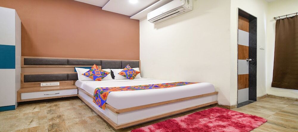 Fabhotel Ss Blue — фото 1