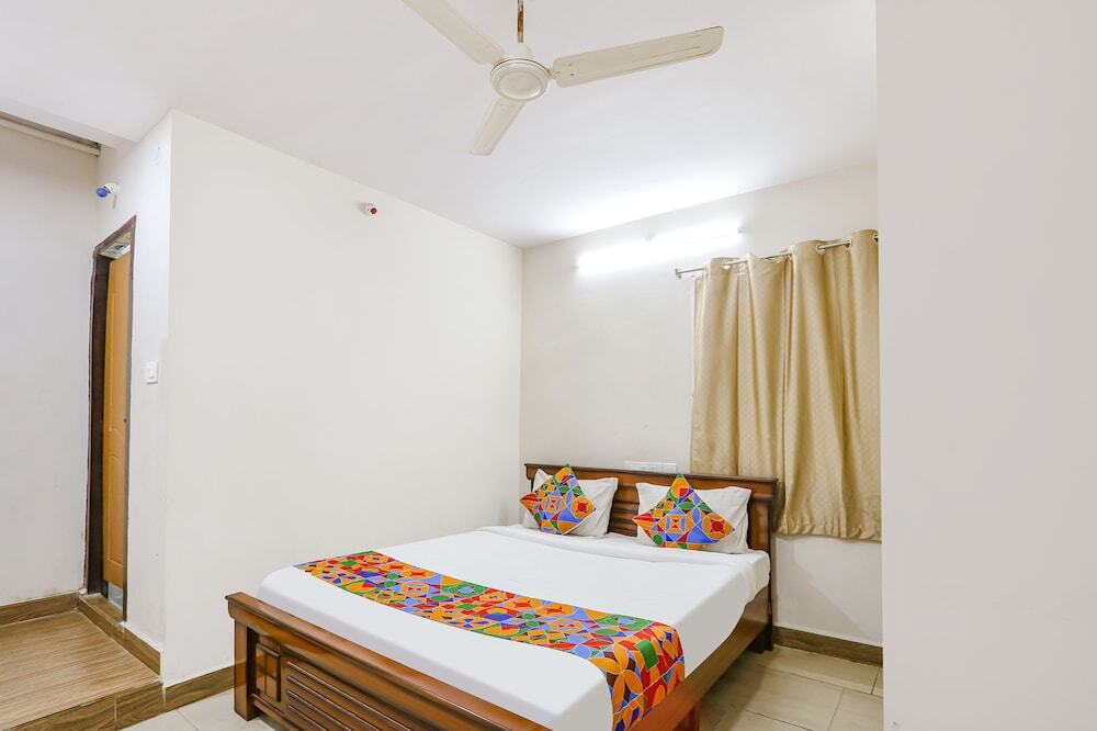FabExpress Korner Inn - Sivaji Park — фото 1