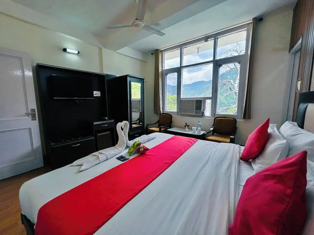 Hotel Eagle Nest Central Heated — фото 1