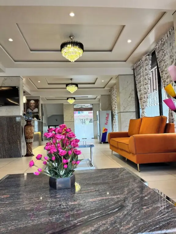 Пуна: VITS Select Kharadi Pune