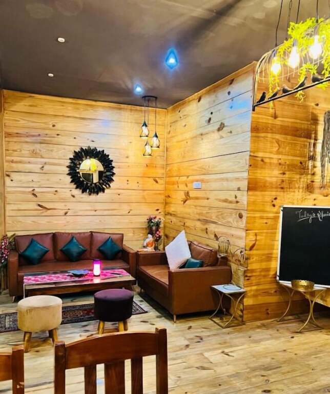 Наинитал: The Mystic Pines