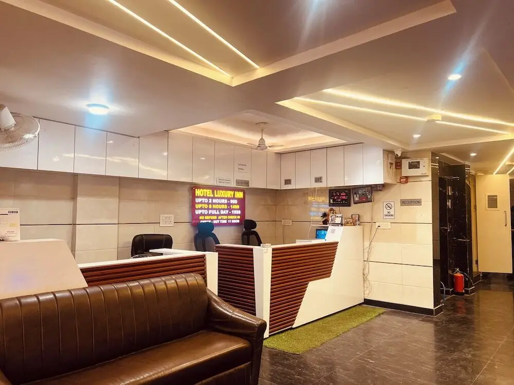 Нью-Дели: Hotel Luxury inn