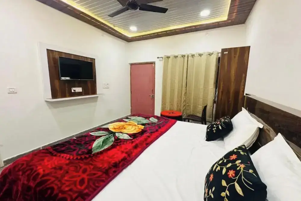 Айодхья: Goroomgo The Ram Krishna Palace Ayodhya