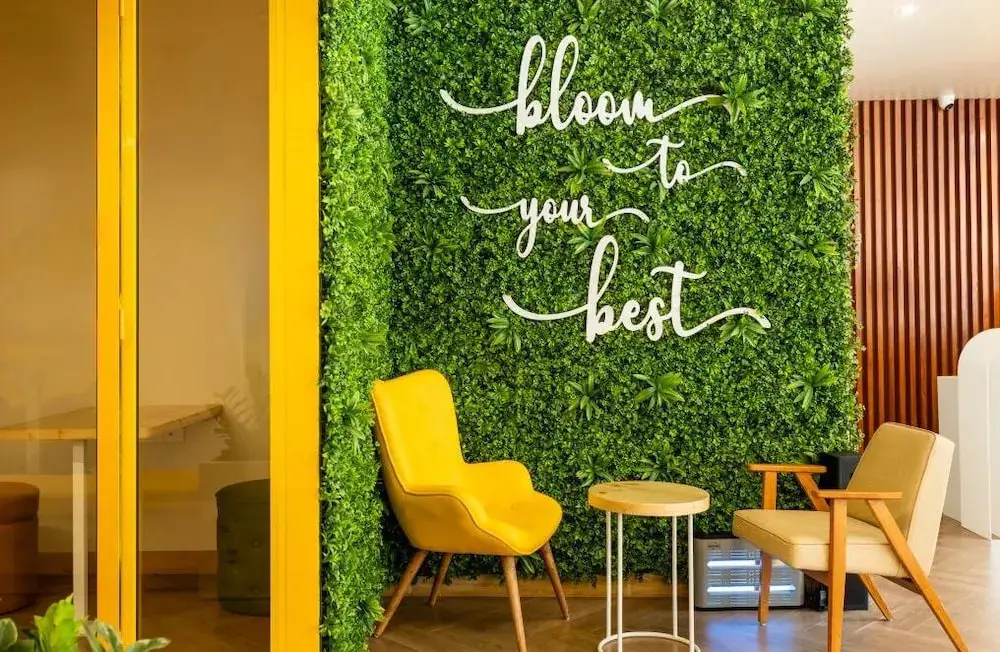 Мумбаи: Bloom Hub WEH Andheri