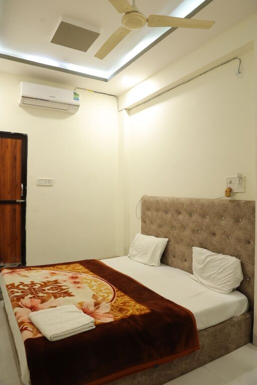 Удджайн: Hotel Gauransh