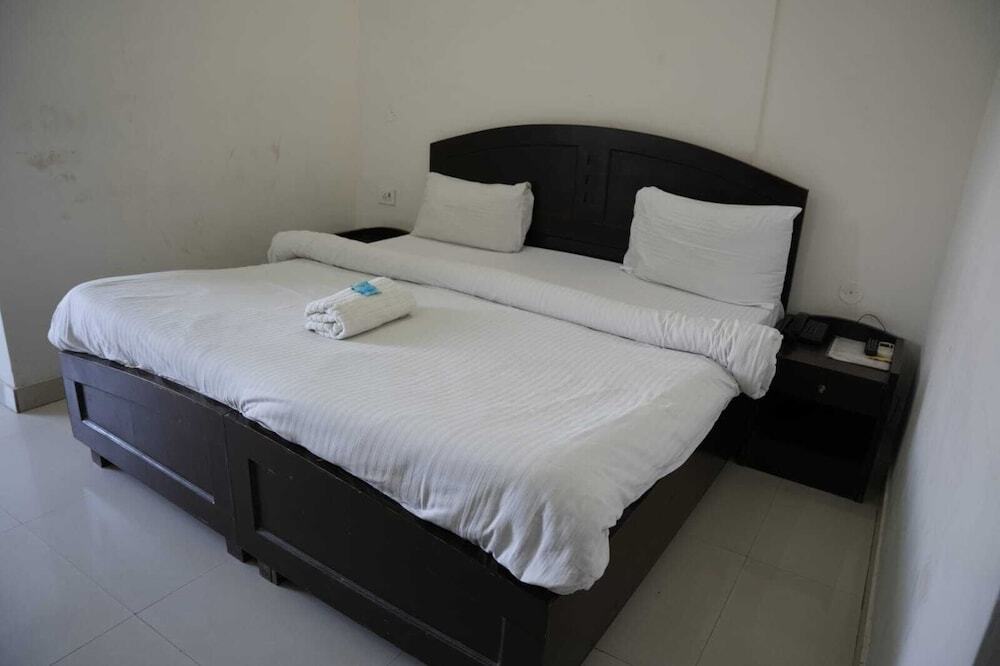 Дехрадун: Benison Guest House