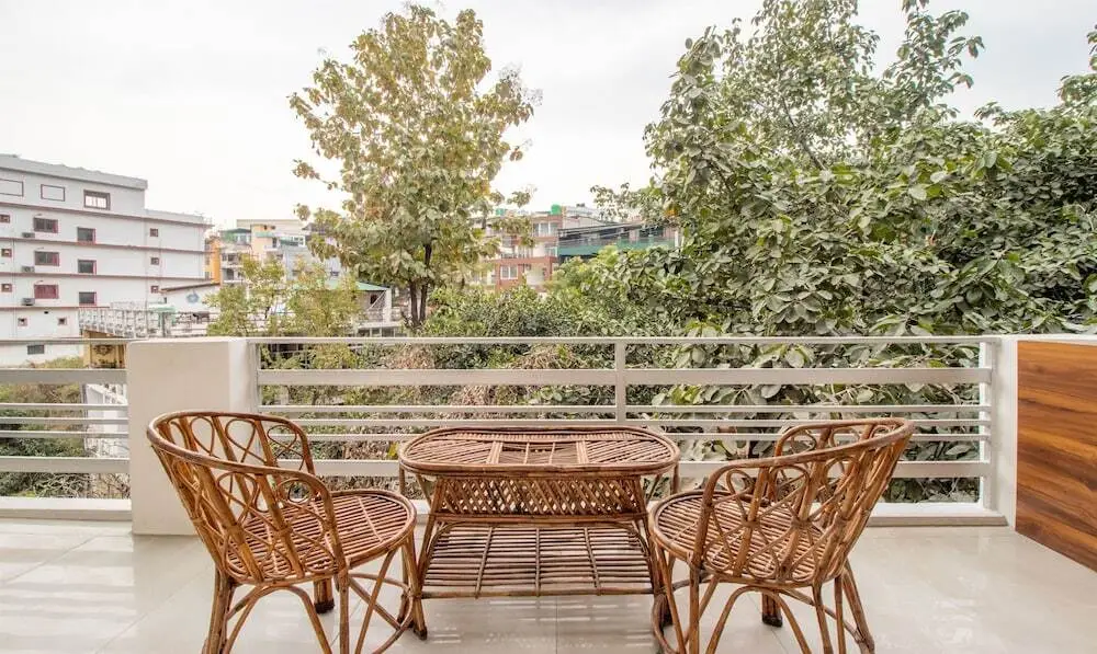 Тхане: Treebo Shree Krishnam Residency