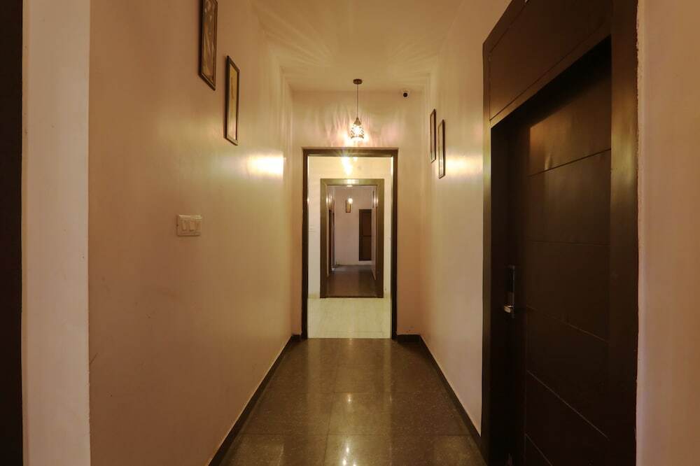 Лакхнау: Hotel Cristelia