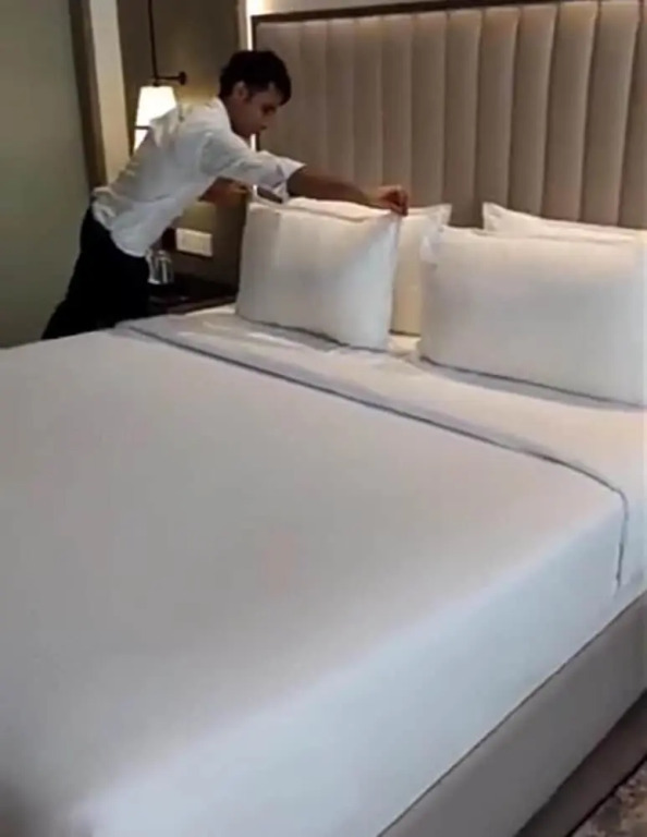 Гуруграм: Hotel Rajvanshi