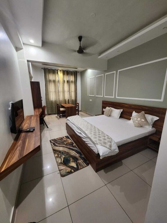 Питорагарх: Hotel Meghna