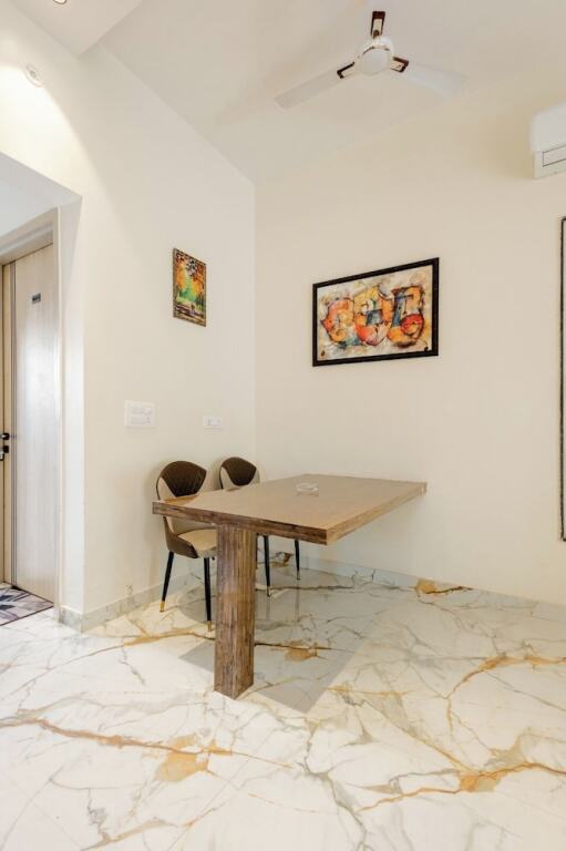Большая Нойда: Lime Tree B&B Pari Chowk