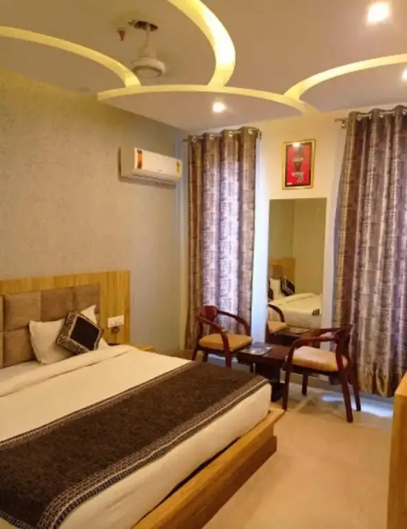 Панчкула: Hotel Glass Inn