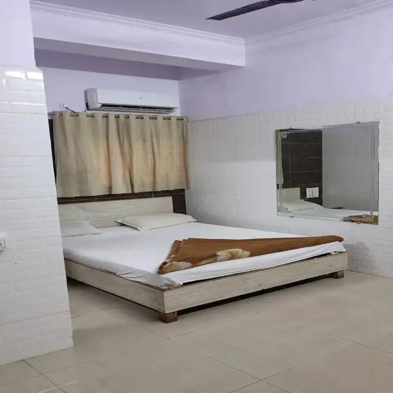 Хандала: Hotel Metro Palace Resort