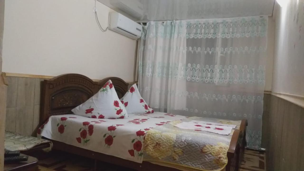Красная Поляна: Гостевой дом "Изумруд"