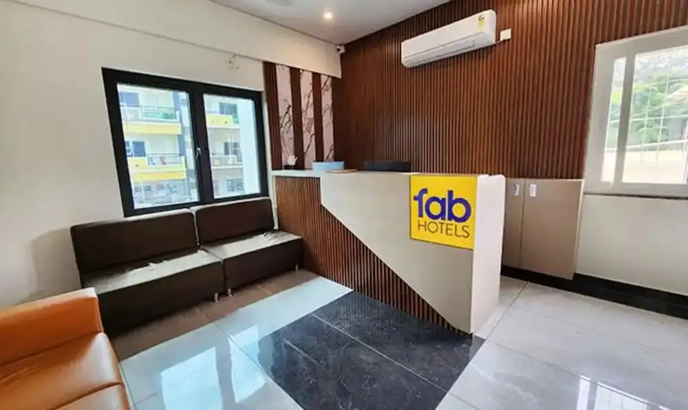 Бангалор: FabHotel KSP Kings Inn