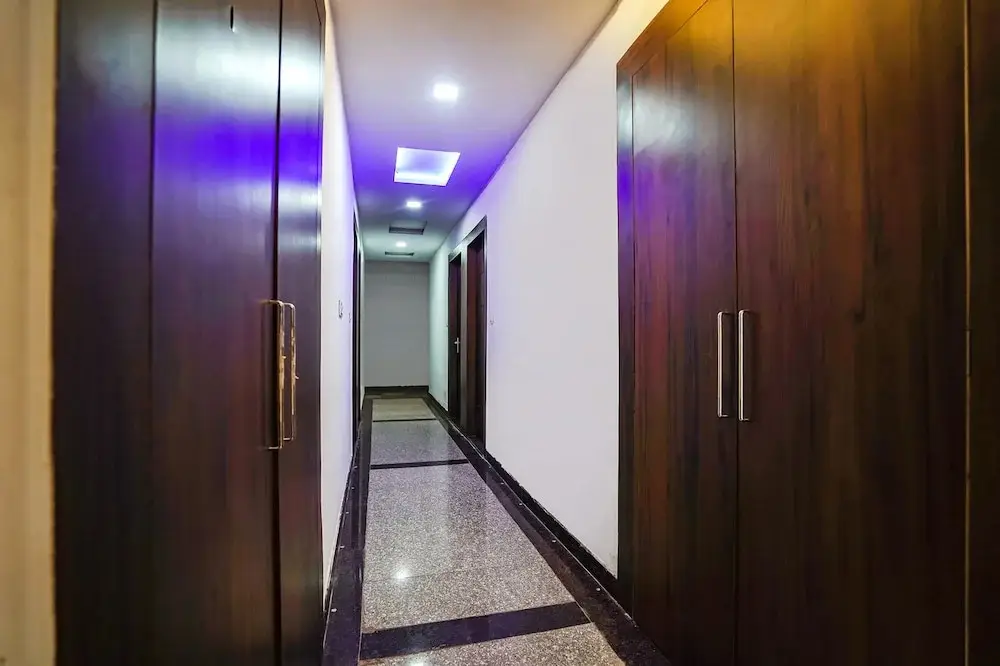 Агра: FabHotel Vishal Palace