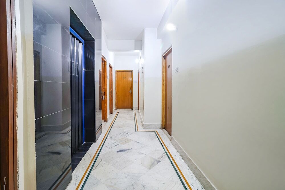 Патна: FabHotel Nand
