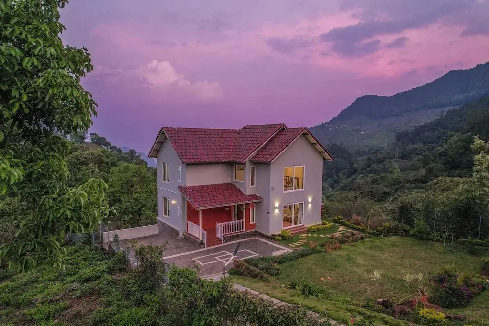Кунур: Moving Mist Villa