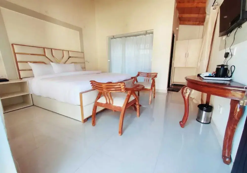 Наинитал: The Jungle Hideout Jim Corbett