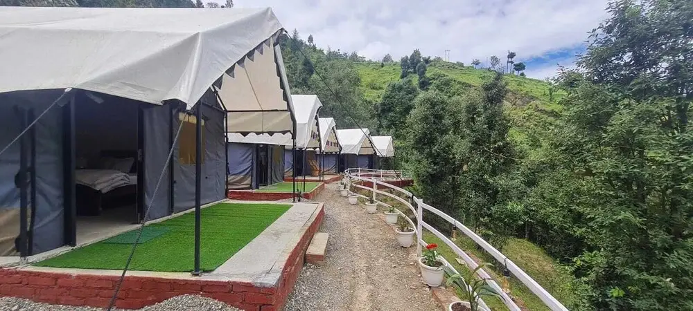 Наинитал: Emerald Woods Mukteshwar