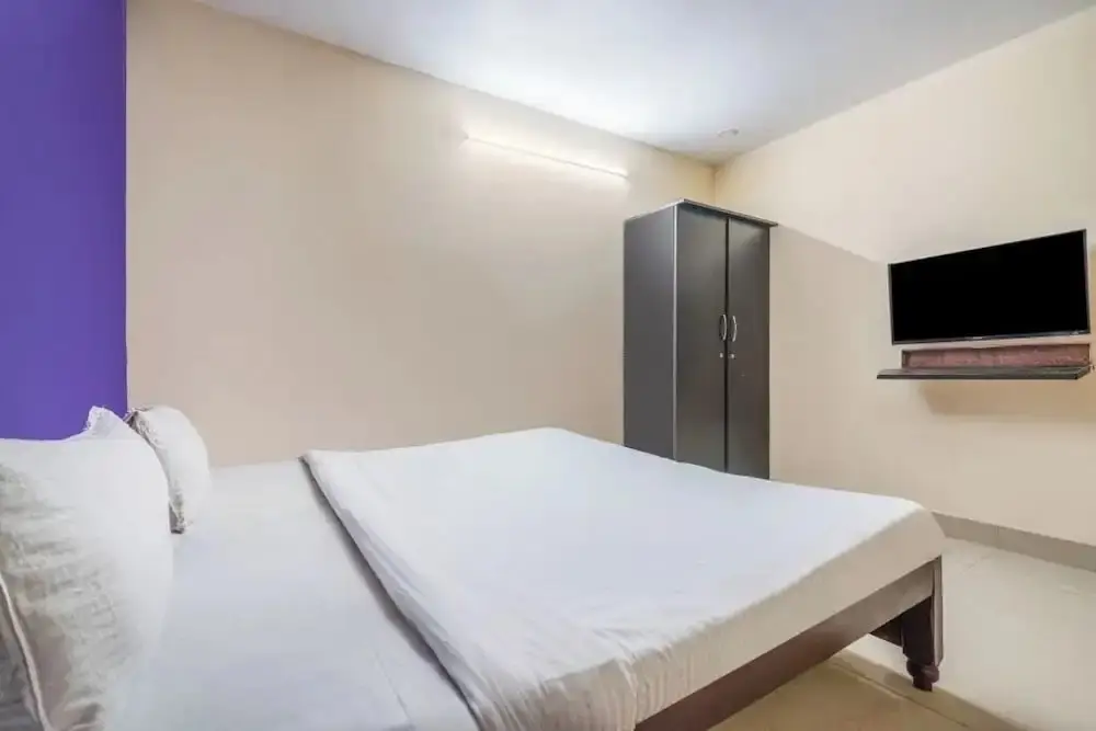 Хидерабад: iROOMZ Eco Avasya Residency