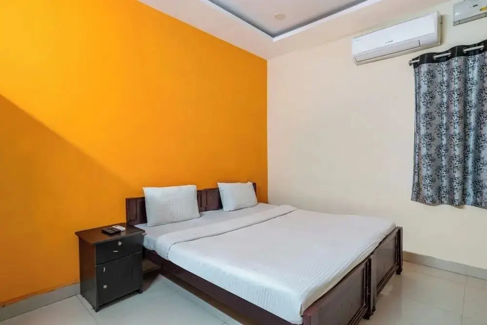 Хидерабад: iROOMZ Eco Avasya Residency