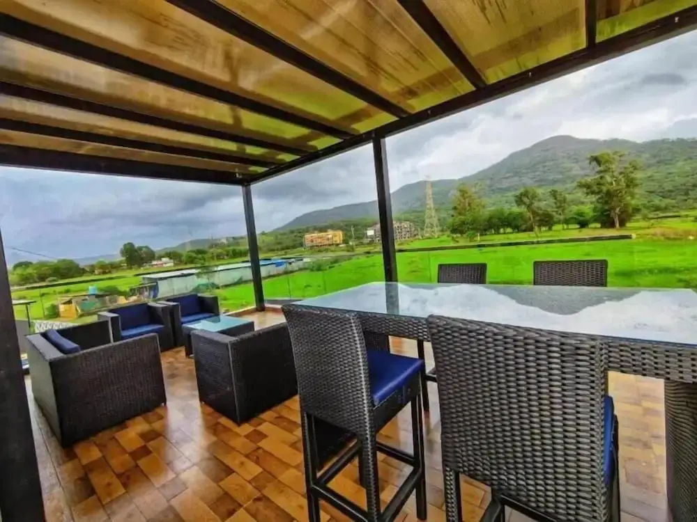Хандала: Wandr Tryo Villa Karjat