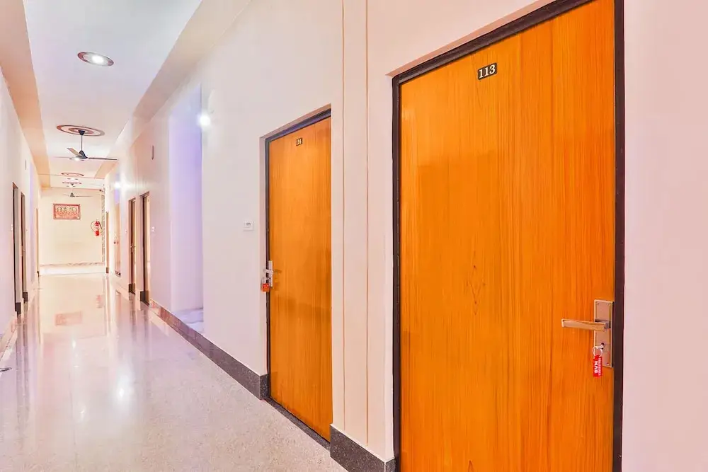 Айодхья: Fabhotel Shree Venkatesh Nileyam