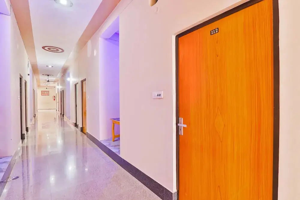 Айодхья: Fabhotel Shree Venkatesh Nileyam