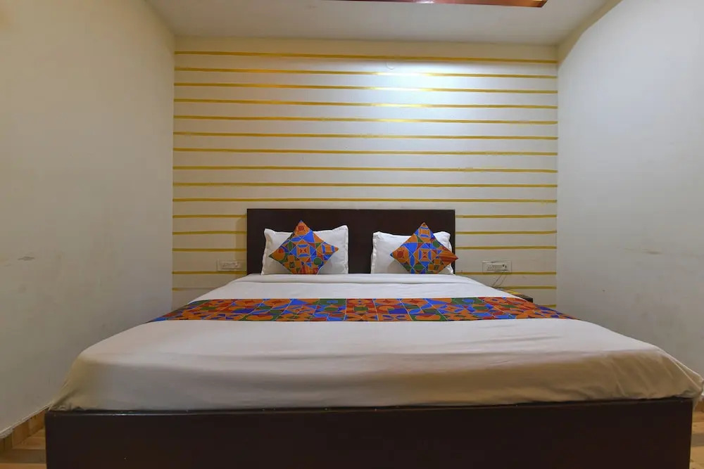 Джайпур: Hotel Krishna Pride
