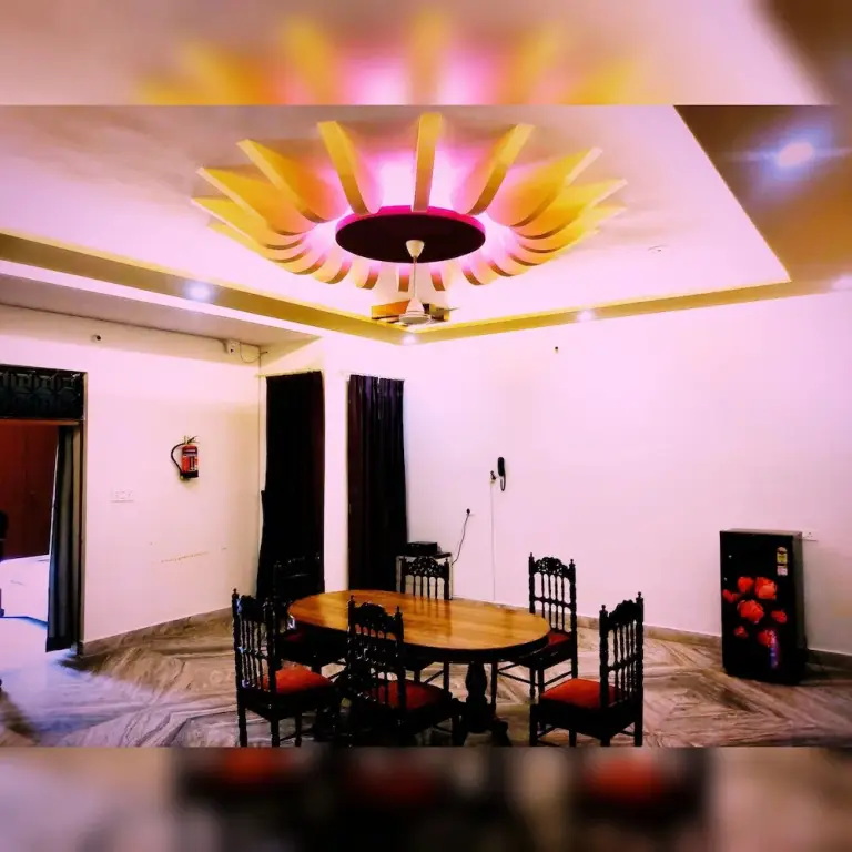 Варанаси: Kashyaam Inn