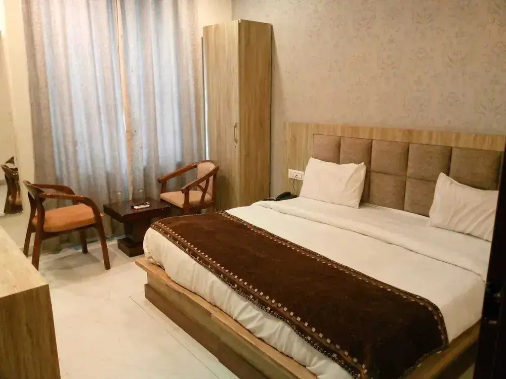 Панчкула: Hotel Glass INN