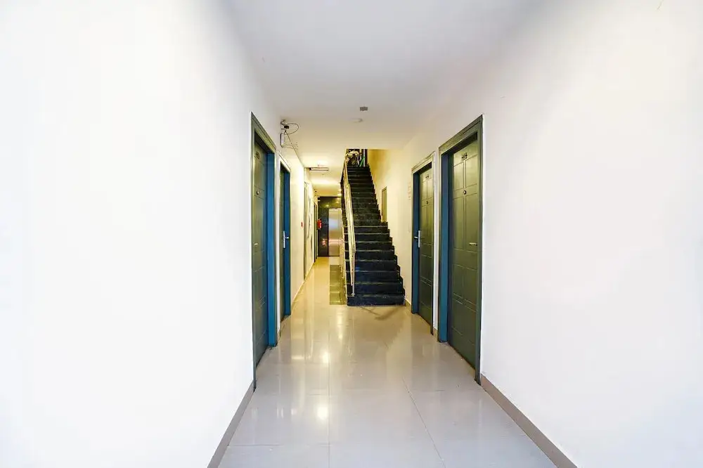 Бангалор: Fabhotel Royal Sterling