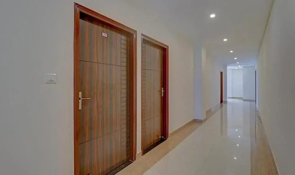 Дехрадун: Fabhotel Shri Krishna Residency