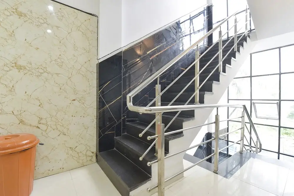 Индаур: Fabhotel Utsah